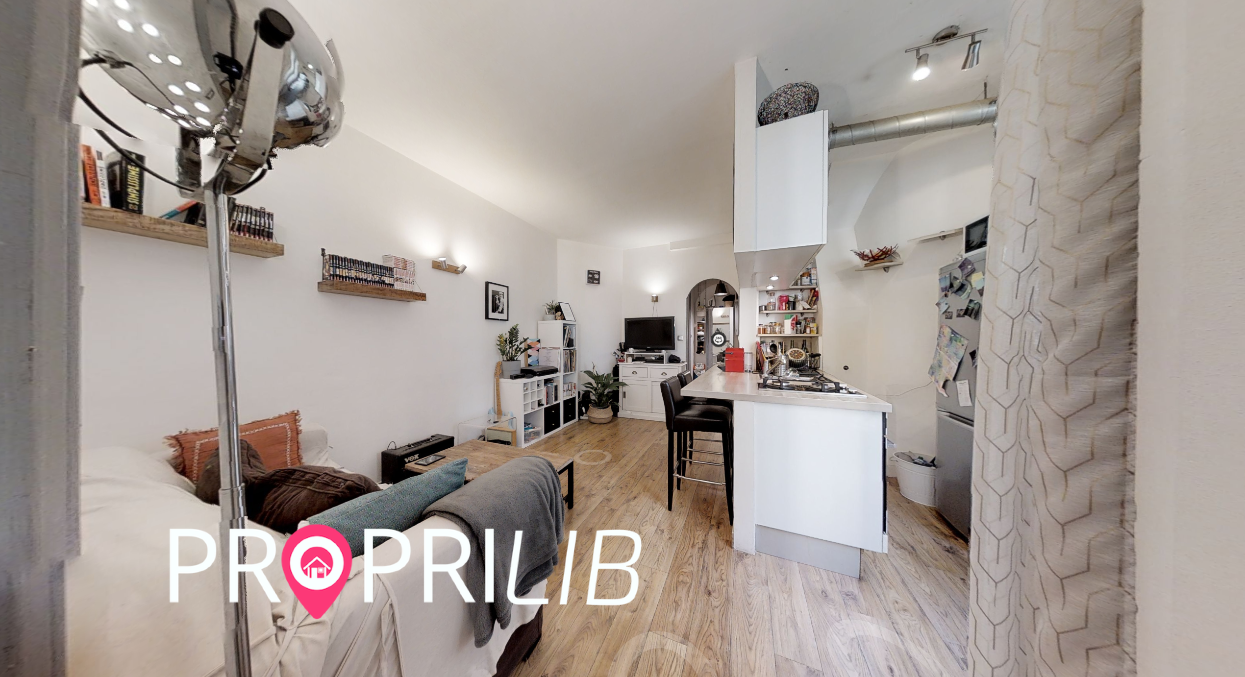 PropriLib l’agence immobilière en ligne au forfait vend cet appartement à Paris 18 ème