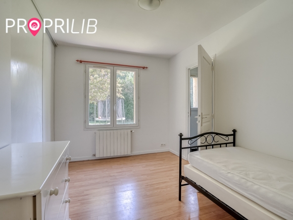PropriLib l’agence immobilière en ligne à prix fixe vous propose cette maison à Trier-Sur-Seine