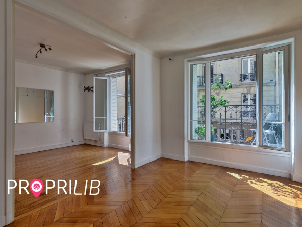 PropriLib l’agence immobilière en ligne à prix fixe vous propose cet appartement à Paris 14 ème